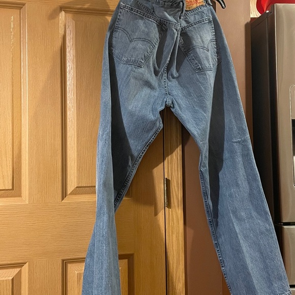 Levi Jean - Picture 2 of 3